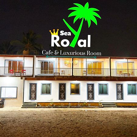 Sea Royal Rooms And Cafe Virar Bagian luar foto